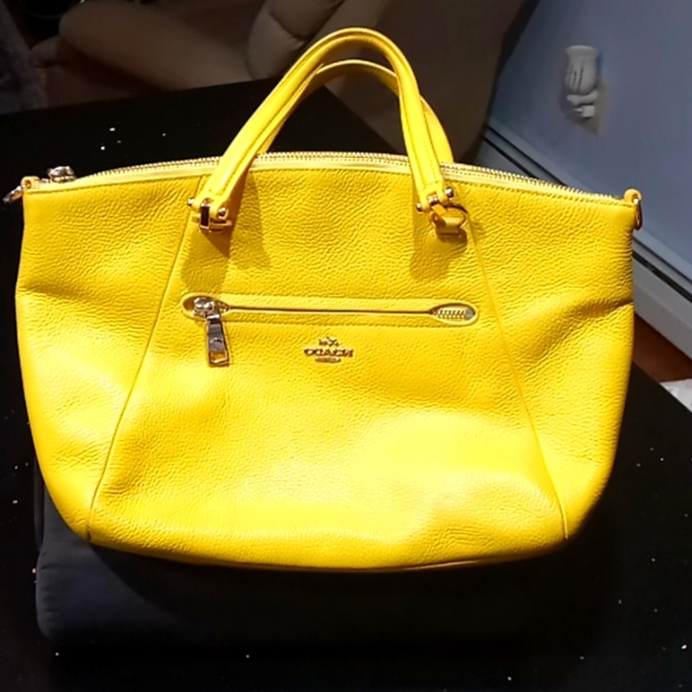 14X9 Yellow Coach Bag